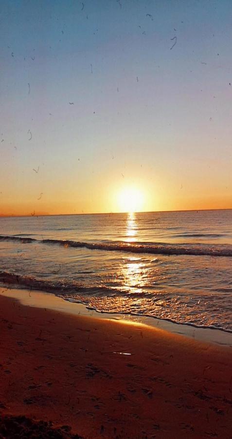 Apartamento primera línea playa Muchavista El Campello con piscina Exterior foto