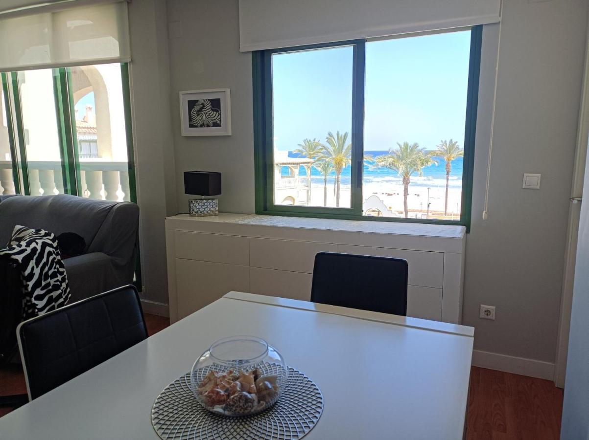 Apartamento primera línea playa Muchavista El Campello con piscina Exterior foto